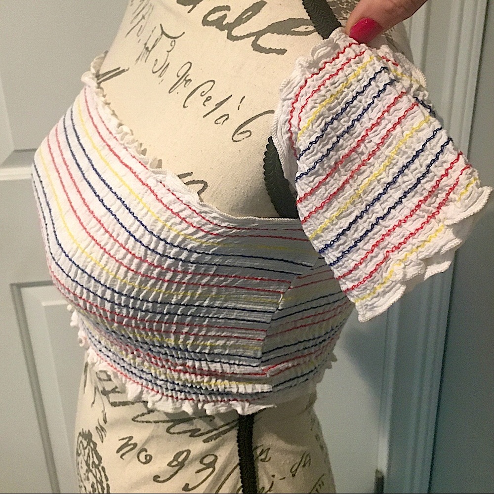 Sunset + Spring Off Shoulder Striped Smocked Crop - Picture 12 of 13